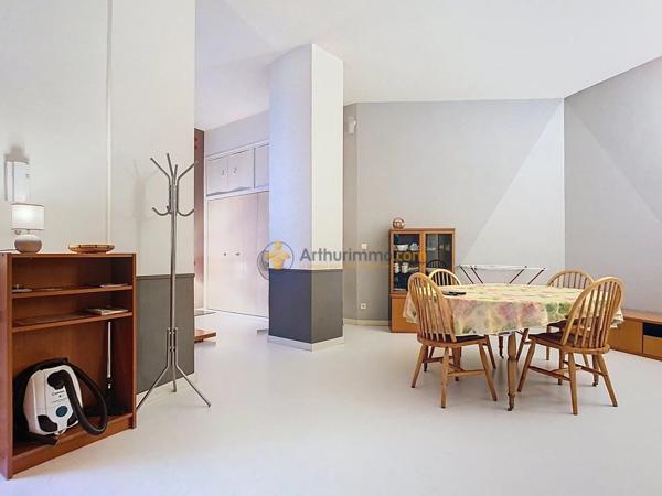 Vente                                                      Appartement
                        
                     1 pièces                      55 m2                     à Perpignan