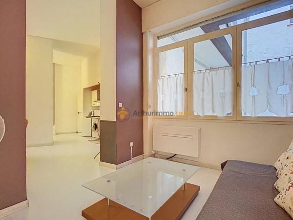 Vente                                                      Appartement
                        
                     1 pièces                      55 m2                     à Perpignan