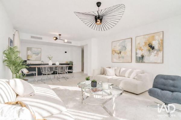 Appartement à vendre 4 pièces 77 m² Saint-Laurent-du-Var