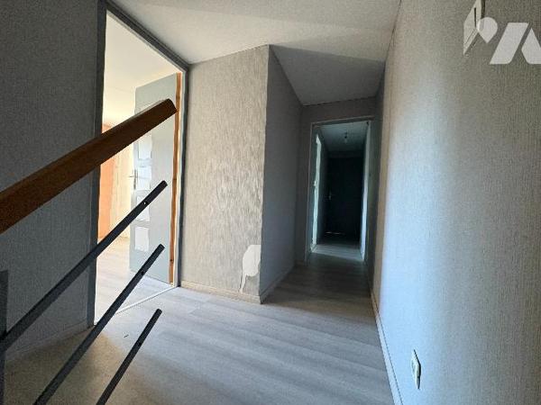 A VENDRE A NEUVILLE COPPEGUEULE maison de 130 m²