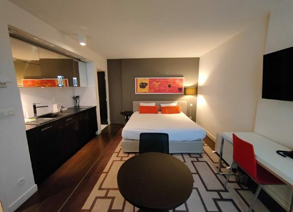 Appartement à vendre    1 pièce •  Grenoble