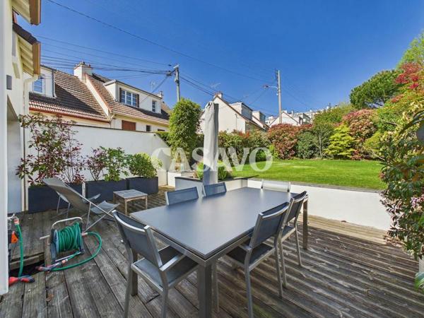 Vente Maison 6 pièces de 150m² - 78220 Viroflay