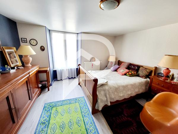 Maison 6 pièces 283.9 m2