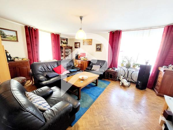 Maison 6 pièces 283.9 m2