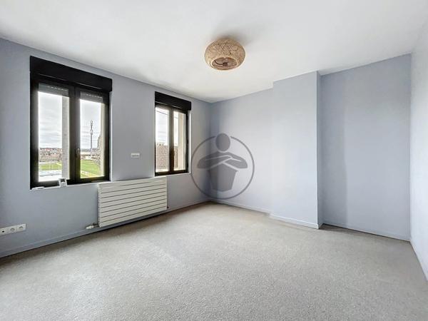 Vente Maison 5 pièces 158 m2 à Saint-Quentin