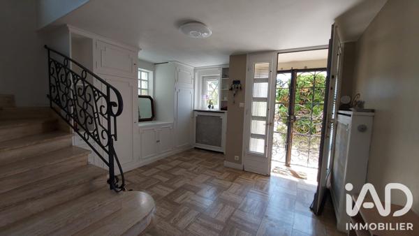 Maison à vendre 6 pièces 152 m² Le Mesnil-Saint-Denis
