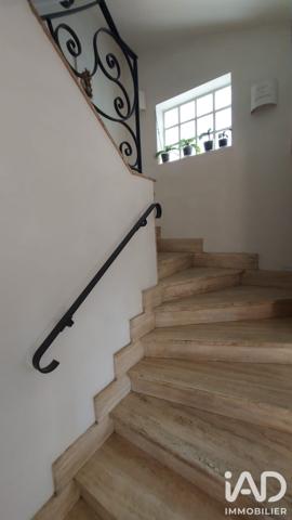 Maison à vendre 6 pièces 152 m² Le Mesnil-Saint-Denis