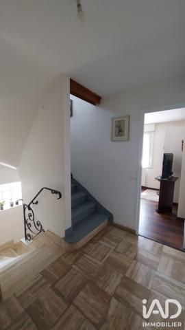 Maison à vendre 6 pièces 152 m² Le Mesnil-Saint-Denis