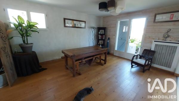 Maison à vendre 6 pièces 152 m² Le Mesnil-Saint-Denis