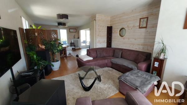 Maison à vendre 6 pièces 152 m² Le Mesnil-Saint-Denis