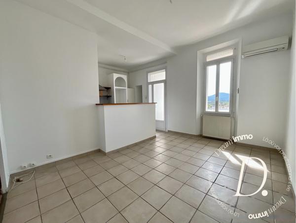 Appartement 3 pièces 57m2 en hyper-centre avec cave