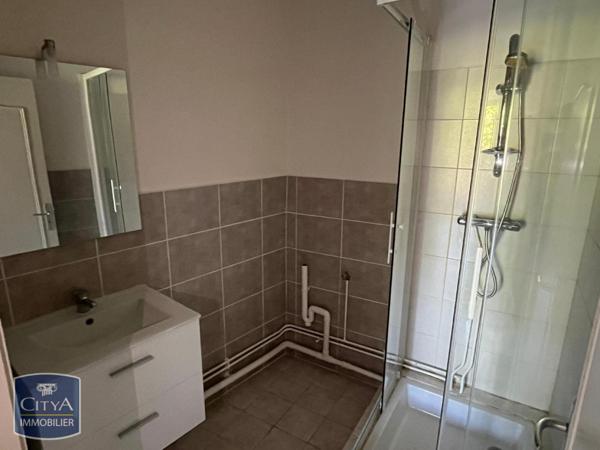 Appartement à louer 1 pièce 45m²