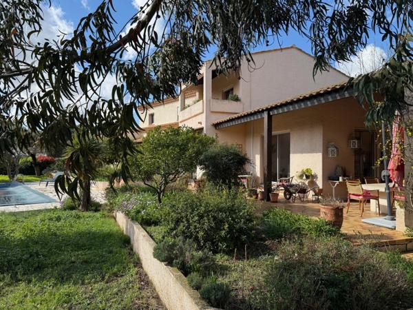 Villa d’architecte méditerranéenne avec piscine et parc arboré de 2 159 m² – Narbonne