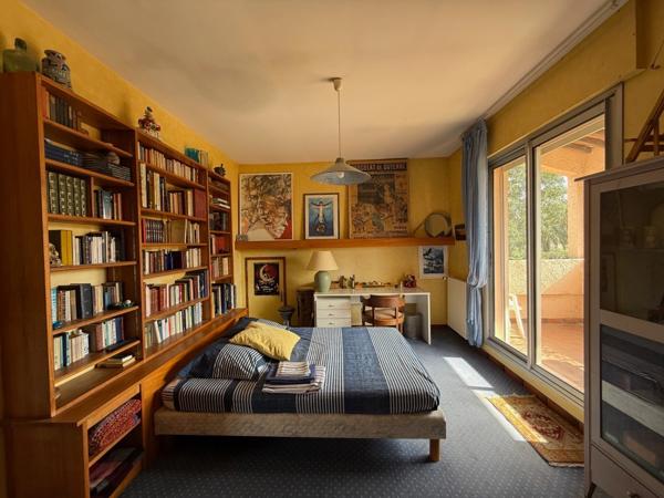 Villa d’architecte méditerranéenne avec piscine et parc arboré de 2 159 m² – Narbonne