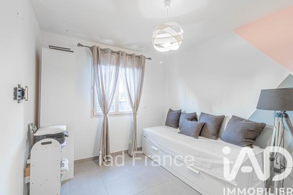 Maison à vendre 6 pièces 117 m² Maule
