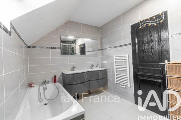 Maison à vendre 6 pièces 117 m² Maule