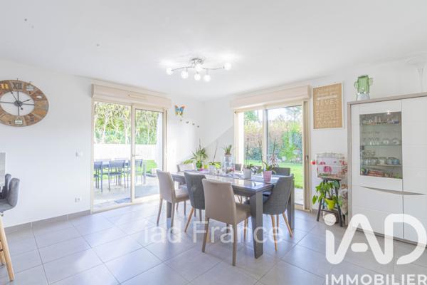 Maison à vendre 6 pièces 117 m² Maule