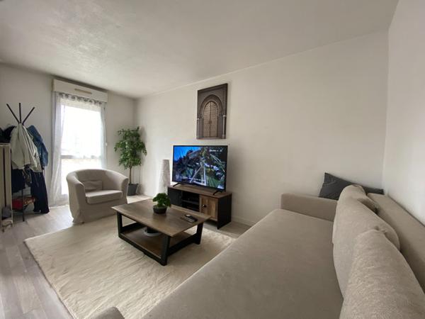 Appartement Evry Courcouronnes 2 pièce(s) 48.53 m2