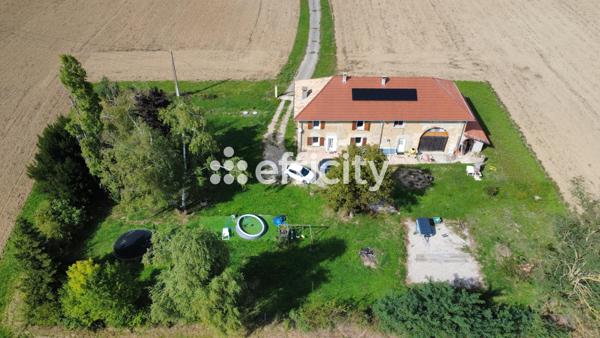 Maison 8 pièces - 235 m²