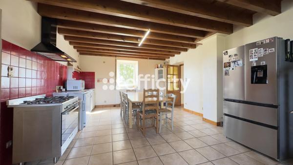 Maison 8 pièces - 235 m²