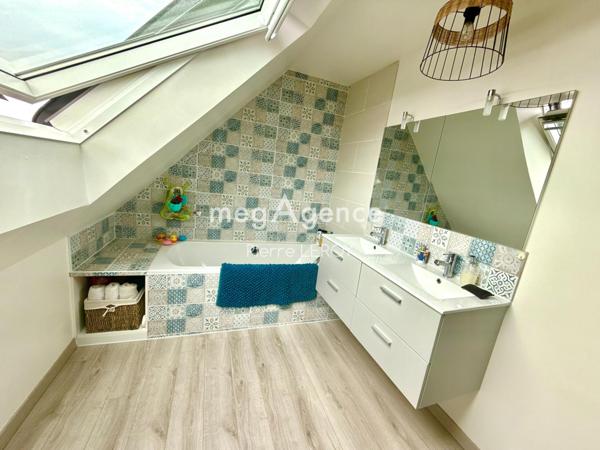 Maison à LA POSSONNIERE, 49170 - 6 pièces 101m²