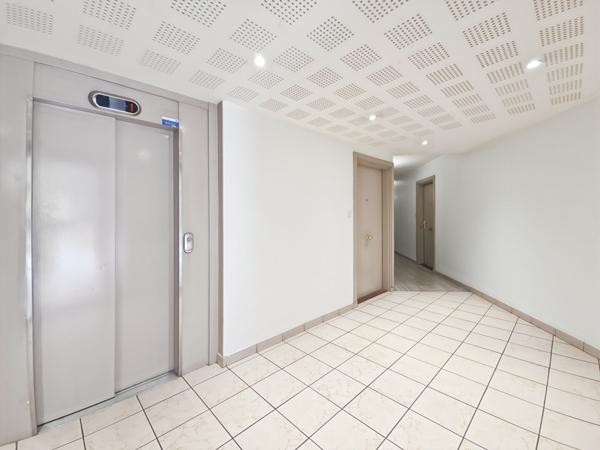 Appartement 3 pièces 61m², 60m² de terrasse et jardin