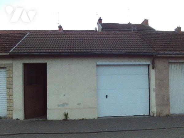 Maison de ville avec garage