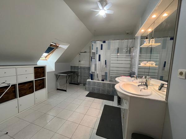 Maison 6 pièces 143.84 m2