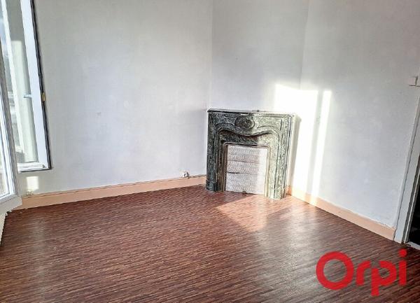 Maison à vendre    7 pièces •  Parsac