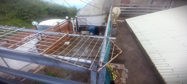 Maison mitoyenne à restaurer de 143 m² à LA CHALOUPE