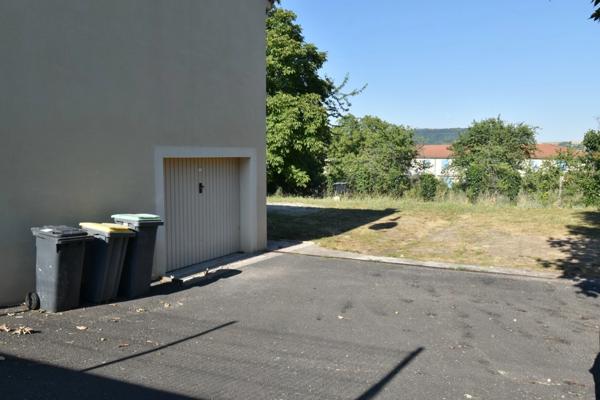 VILLA DE PLAIN PIED 5 CHAMBRES SUR GRAND SOUS SOL + TERRAIN