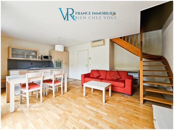 Divonne-les-Bains (01220) APPARTEMENT 3 PIÈCES (T3) DUPLEX 70 M² - MEUBLÉ & HORS BAIL COMMERCIAL