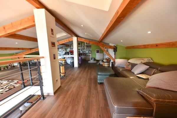 Maison à vendre - Sévrier 8 pièces de 240.87 m²