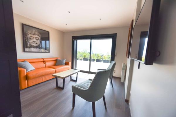Maison à vendre - Sévrier 8 pièces de 240.87 m²
