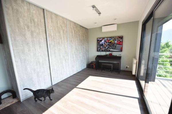 Maison à vendre - Sévrier 8 pièces de 240.87 m²