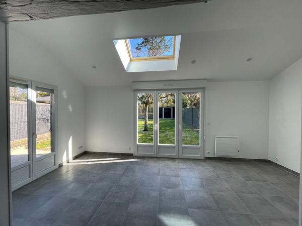 Maison Thoury Ferottes 5 pièce(s) 94 m2