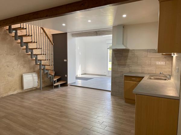 Maison Thoury Ferottes 5 pièce(s) 94 m2