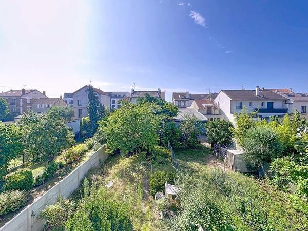 Maison Montesson €724 500 ** - Référence 161439