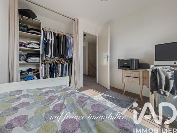 Maison à vendre 6 pièces 95 m² Élancourt