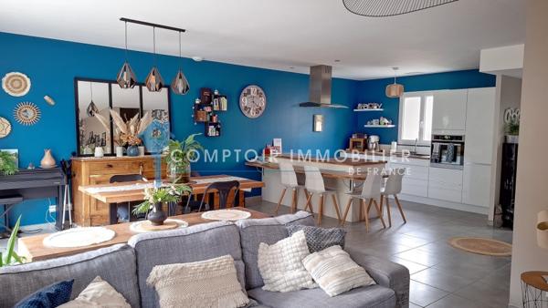 Maison
                                                                                                                                                                                                                                                                                                                        4 pièce(s)                                                                                                                                                                                                          3 chambre(s)                                                                                                                                                                                                          102  m²
