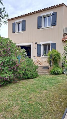 Maison
                                                                                                                                                                                                                                                                                                                        4 pièce(s)                                                                                                                                                                                                          3 chambre(s)                                                                                                                                                                                                          102  m²
