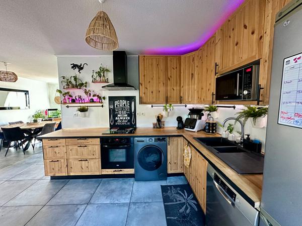 Maison à vendre à La Ciotat - 3 chambres, piscine et jacuzzi