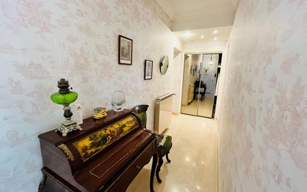 Maison à vendre    6 pièces •  Royan