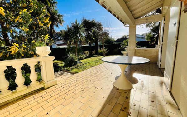 Maison à vendre    6 pièces •  Royan