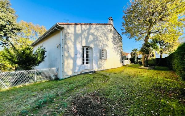 Maison à vendre    6 pièces •  Royan