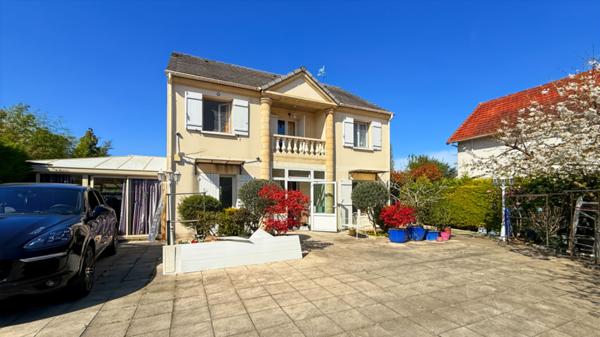 Vente Maison120 m² - 7 Pièces - BOISSY SAINT LEGER (94470)
