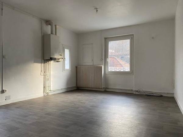 F3 AVEC JARDIN SECTEUR LE BERNAY