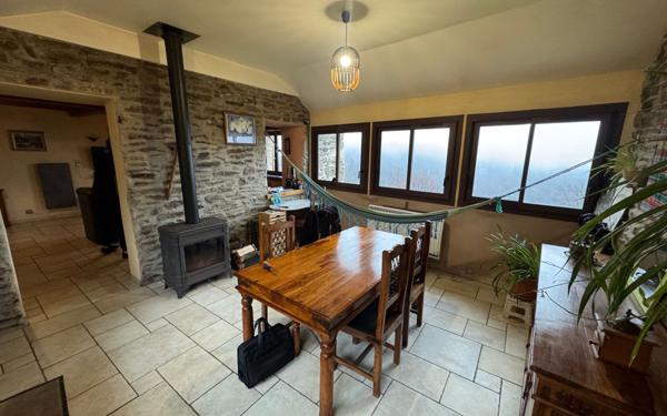 Maison à vendre    4 pièces •  Altier