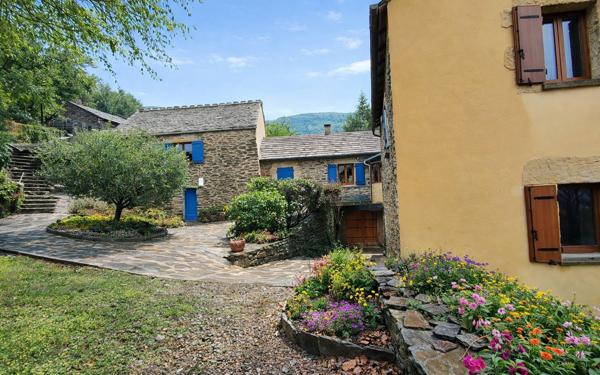 Maison à vendre    4 pièces •  Altier