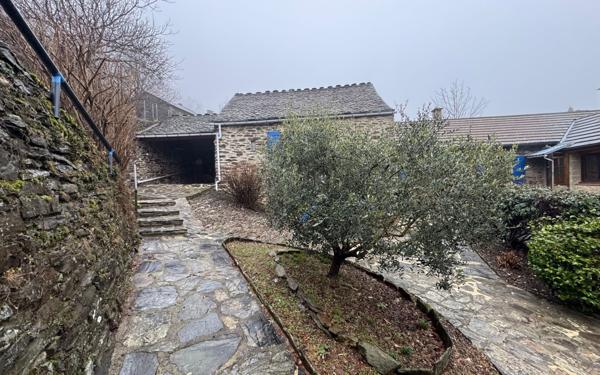 Maison à vendre    4 pièces •  Altier